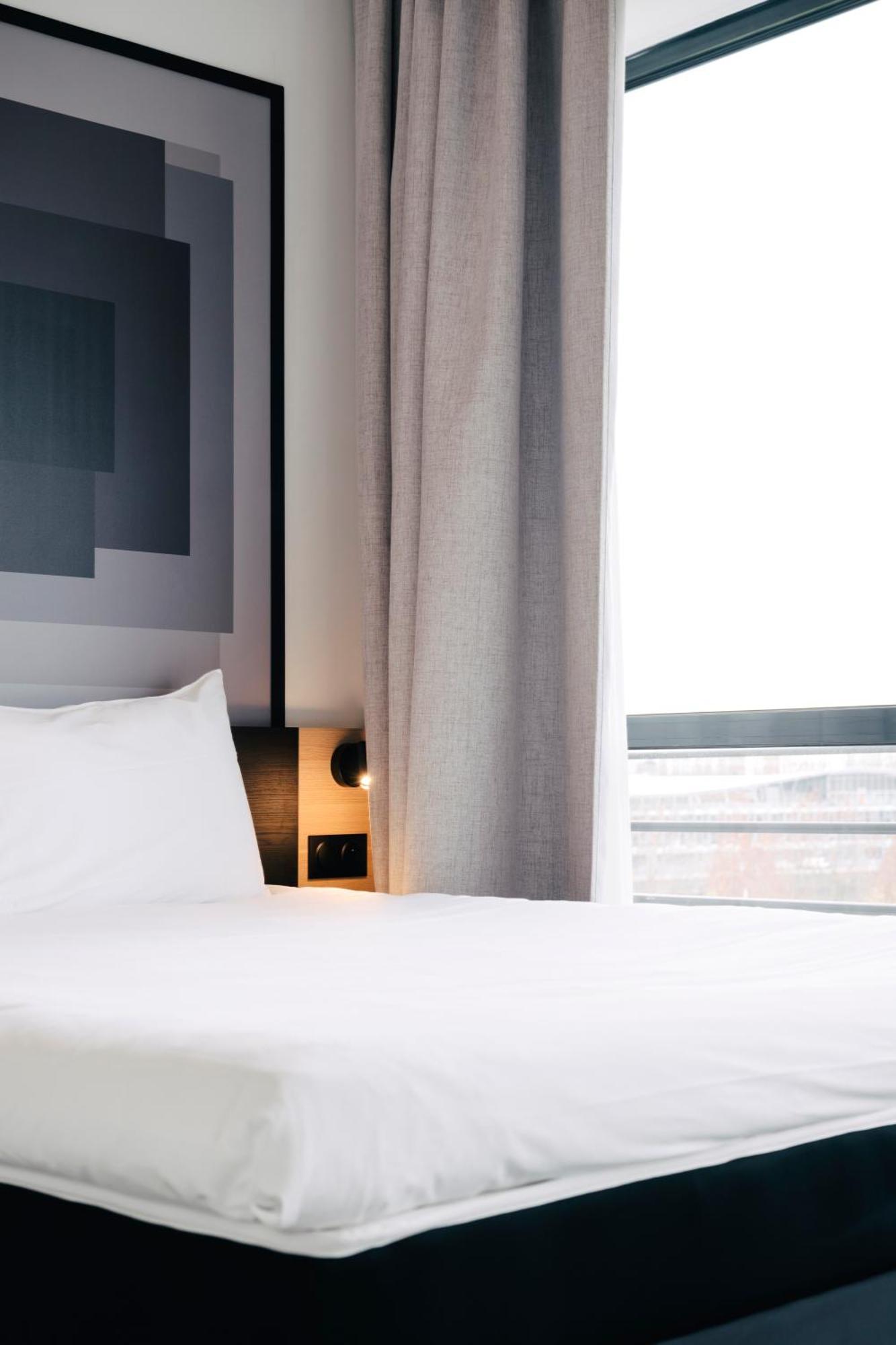 Hotel Ibis Rouen Centre Rive Droite Pasteur Exterior foto